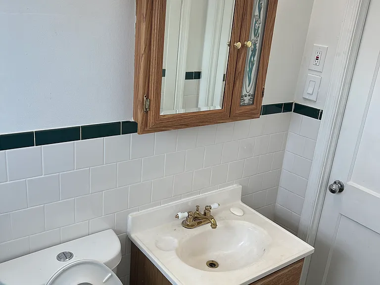 7230 Conley St — Photo 15