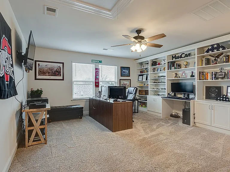 3609 Four Leaf Way — Photo 28