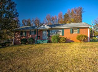 116 Cloverdale Rd, Lexington, NC 27295