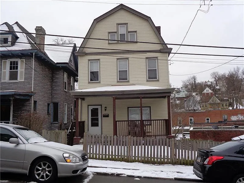 1293 Clairhaven St photo 1