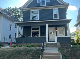 1322 Adams St NE #2, Minneapolis, MN 55413