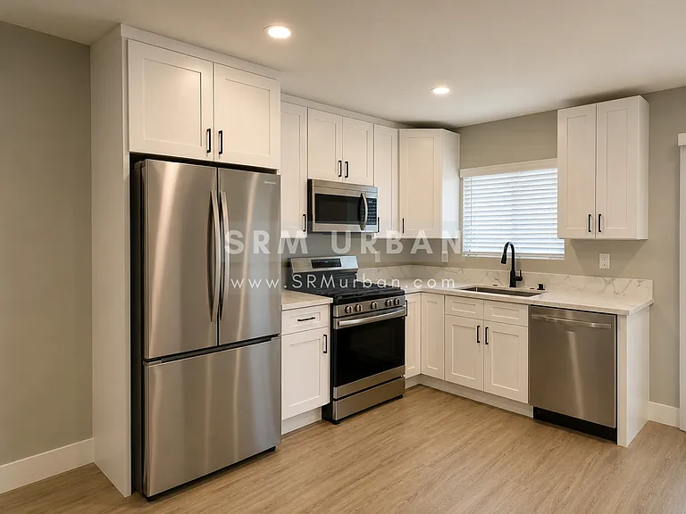4150 41st St #10 — Photo 3