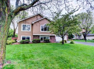 9219 Ashley Ter N, Brooklyn Park, MN 55443