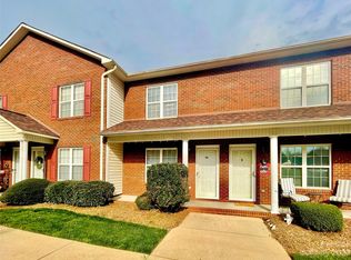 102 Brandywine Dr NE APT V4, Conover, NC 28613