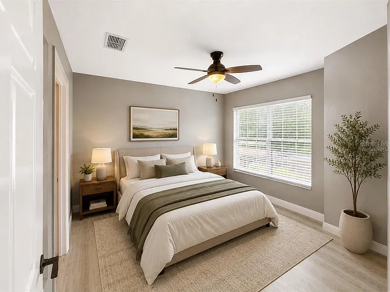 9160 Lake Chase Island Way #9160 — Photo 14
