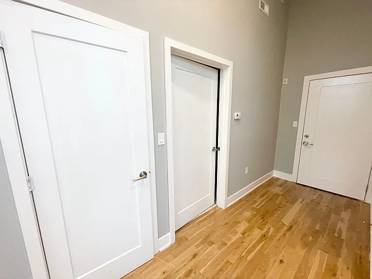 1521-1523 W Girard Ave #206 — Photo 12