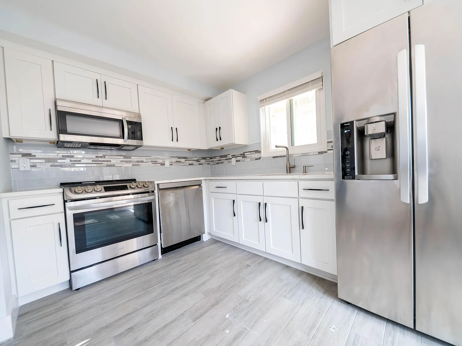1 bed, 375 sqft, $2,249 — Photo 1