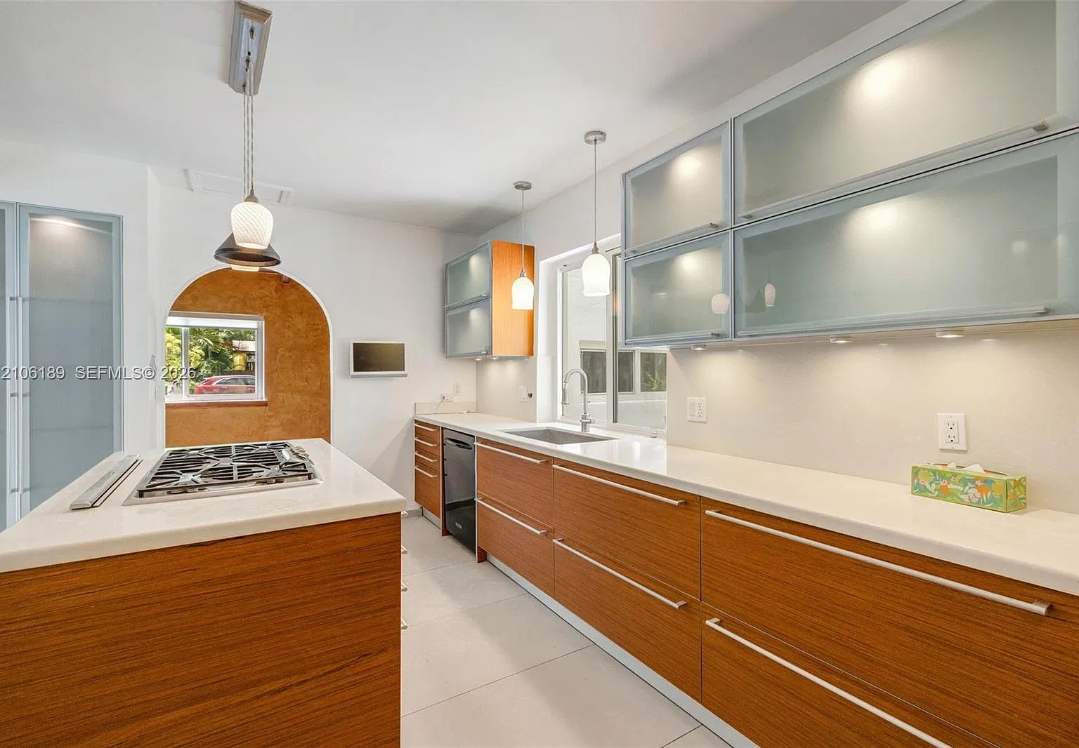 Natoma Manors Re Sub — Photo 2