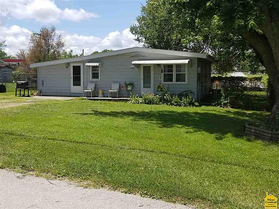2nd image of 107 Crescent Dr