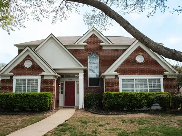 1925 Sunset Path, Lewisville, TX 75067