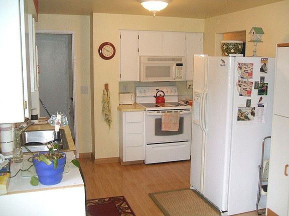 5th image of 12110 E Lenora Dr