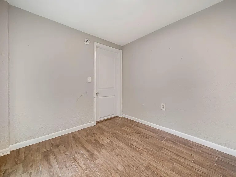 217 Johnson St #1 — Photo 5