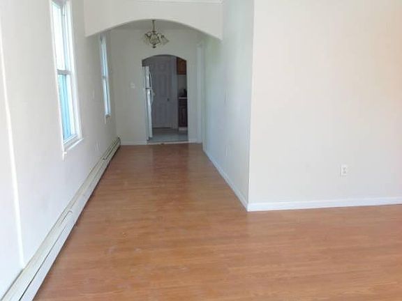 2nd image of 870 Nugent Ave