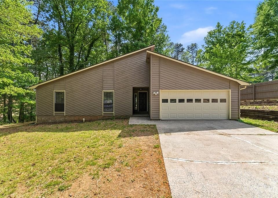 1st image of 1207 Woodstream Cir NW