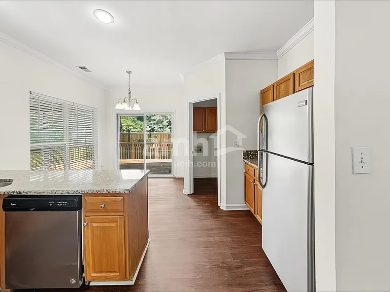 10231 Danesway Ln — Photo 3
