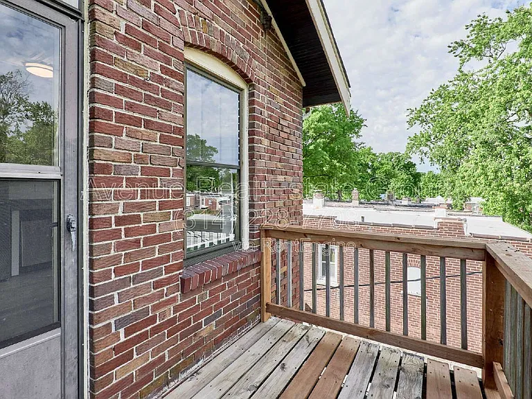 5021 Ray Ave #1F — Photo 36