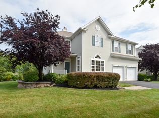 32 Blackstone Dr, Princeton, NJ 08540