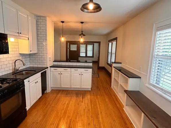 2514 3rd St NE #1, Minneapolis, MN 55418