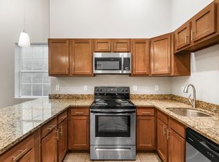 77 E 7th Ave, Columbus, OH 43201