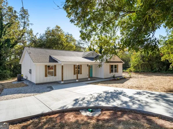 829 Boggs Rd SW, Mableton, GA 30126