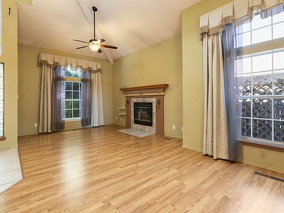 4th image of 7508 Rancho Verde Ct NW