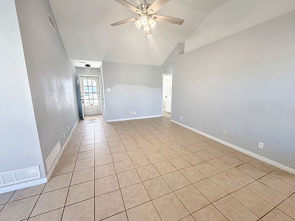 4th image of 3607 Amanda Dr