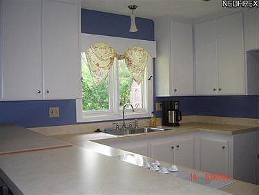 2nd image of 186 Barberry Dr