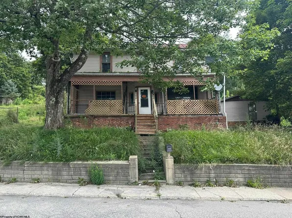 203 E State Ave, Terra Alta, WV 26764