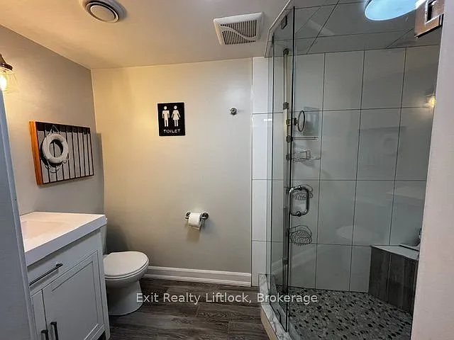 450 Weller St #BASEMENT — Photo 7