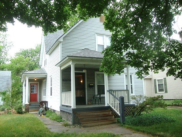 1029 N. Mill front view