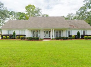 4801 Springbrook Dr, Hahira, GA 31632