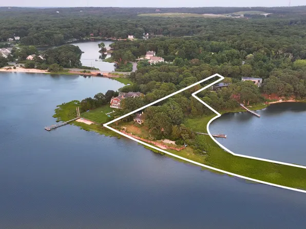 311 Noyack Rd, Southampton, NY 11968