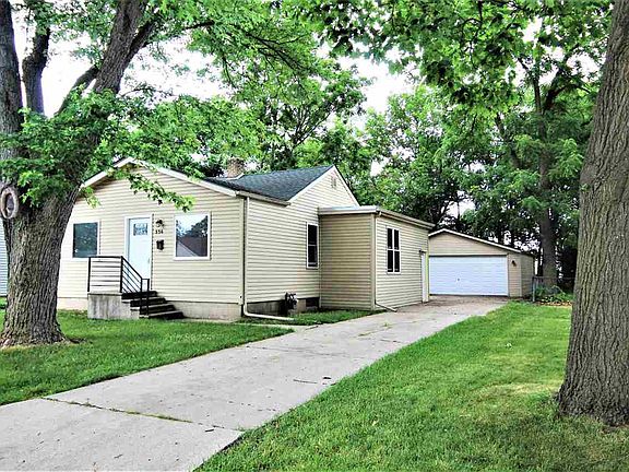 2nd image of 536 Olive Ct