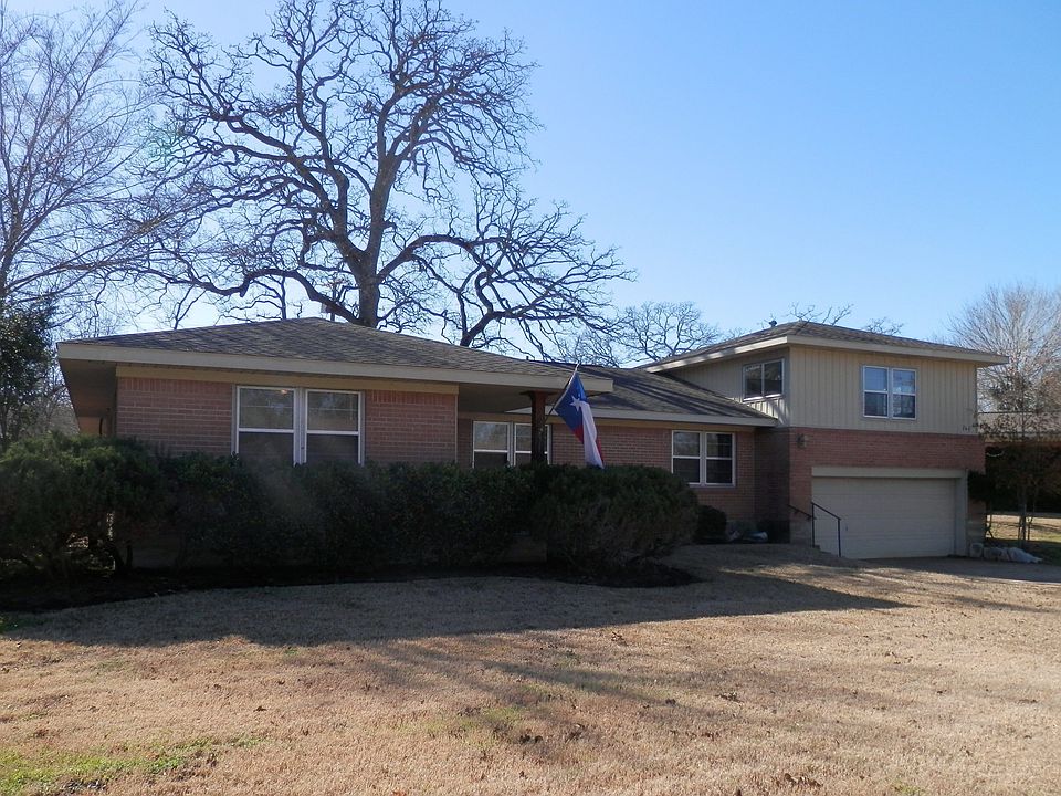 1st image of 2302 Wayside Dr