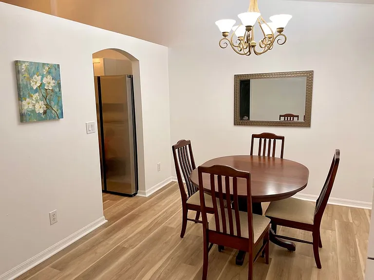 3221 Westminster Ave SE — Photo 5