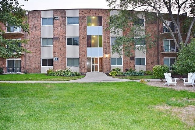 1st image of 9725 S Keeler Ave APT 304