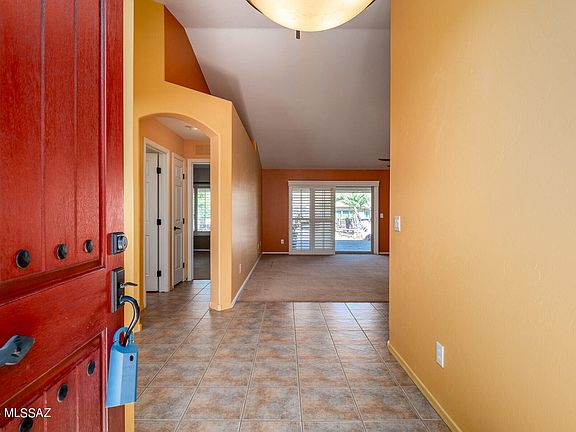 4th image of 2495 E Bluejay Bluff Ln