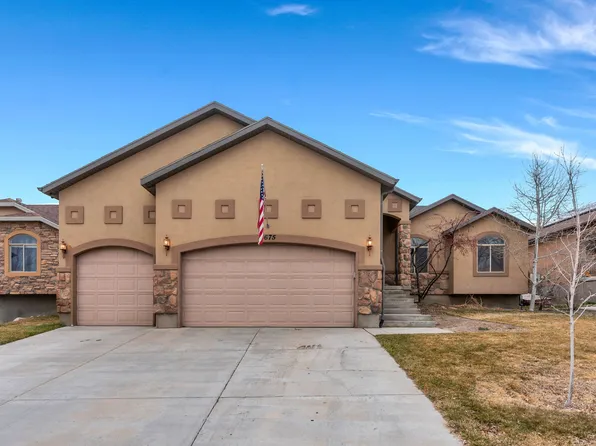 8675 N Franklin Dr E, Eagle Mountain, UT 84005