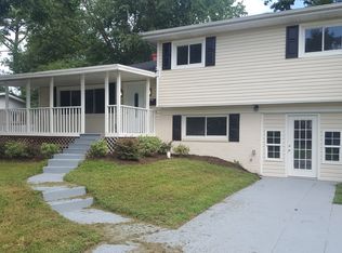 3700 Mantle Ln, Virginia Beach, VA 23452