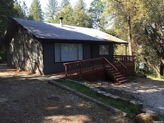 3rd image of 22631 Rocky Ln