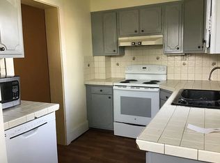 65 W Areba Ave, Hershey, PA 17033