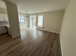 162 Fenton Ave #A, Molalla, OR 97038