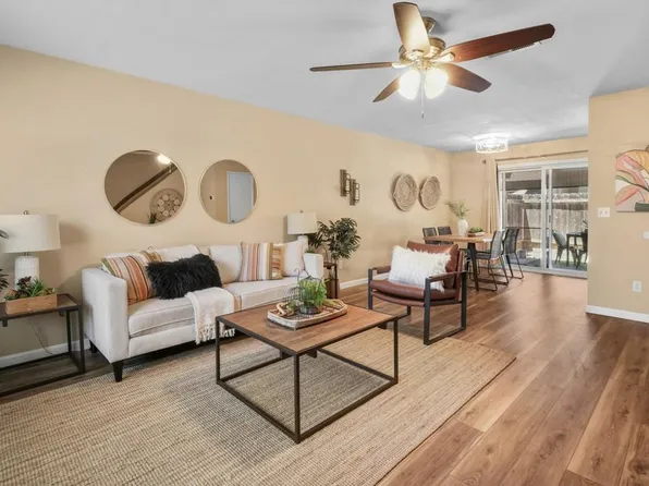 1684 Summertime Dr, El Cajon, CA 92021