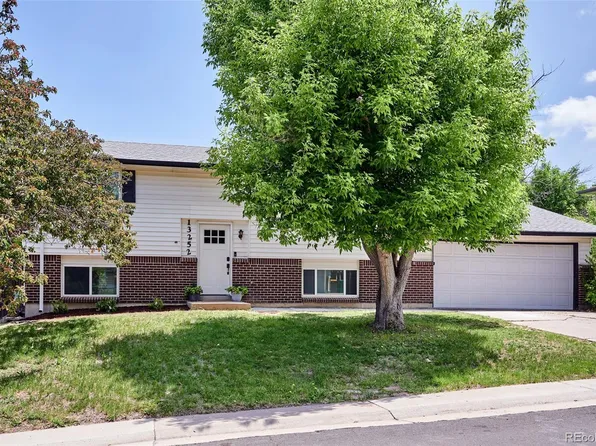 13252 Acres Green Drive, Littleton, CO 80124