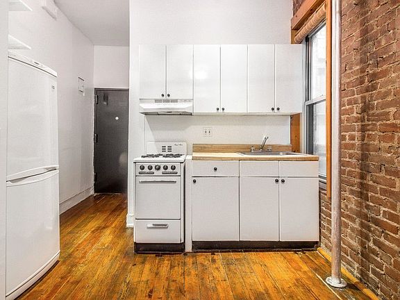 4th image of 308 Mott St APT 4E