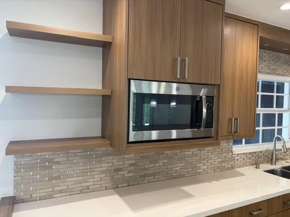 2083 NE 54th Ct, Fort Lauderdale, FL 33308