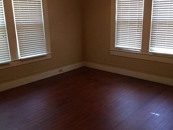 5th image of 107B Medill St
