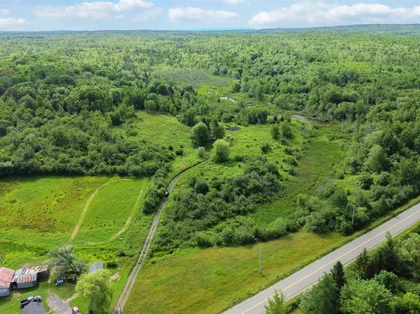 6782 Highway 215, Cheverie, NS B0N 2A0