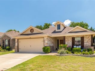 2321 Halladay Trl, Fort Worth, TX 76108