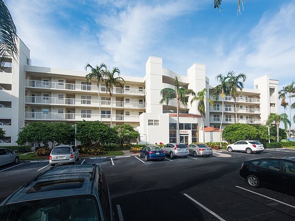 4th image of 6001 Bahia Del Mar Cir APT 125